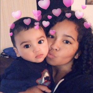 Meet your Posher, Lynnia